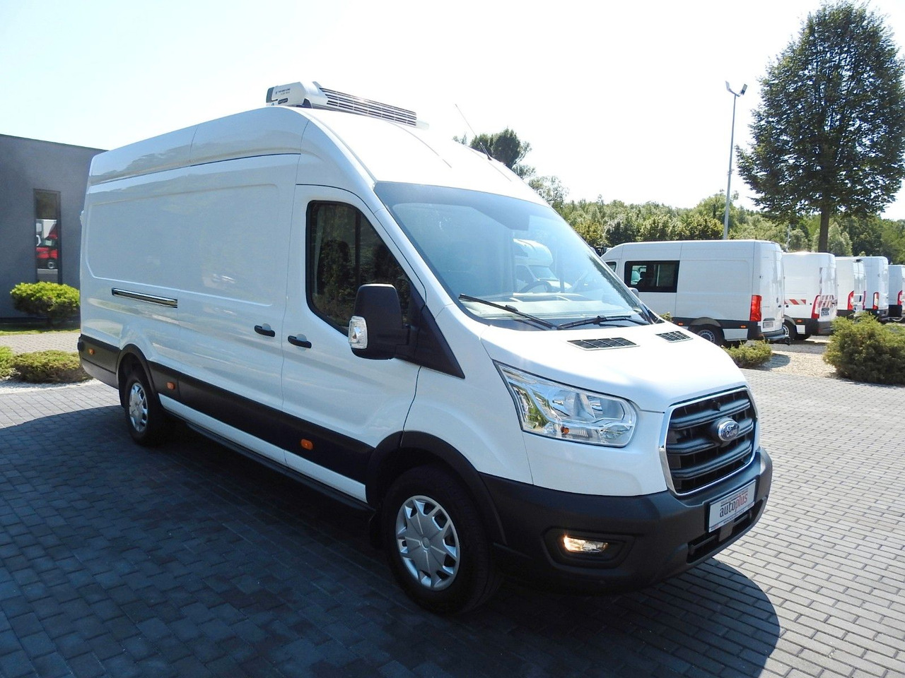 Ford TRANSIT KÜHLKASTENWAGEN 0*C HEIZFUNKTION Ford TRANSIT KÜHLKASTENWAGEN 0*C HEIZFUNKTION - Refrigerated delivery van: picture 4 Ford TRANSIT KÜHLKASTENWAGEN 0*C HEIZFUNKTION Ford TRANSIT KÜHLKASTENWAGEN 0*C HEIZFUNKTION - Refrigerated delivery van: picture 4