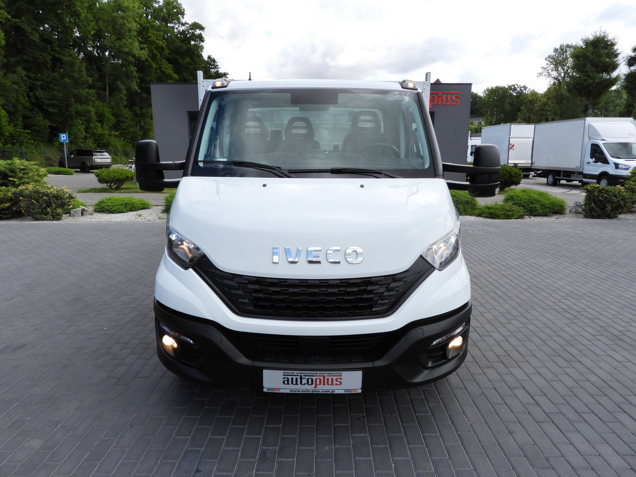 Open body delivery van IVECO DAILY 35S16 STAKE BODY 10 PALLETS CRUISE CONTROL AIR CONDITIONING  160HP: picture 5