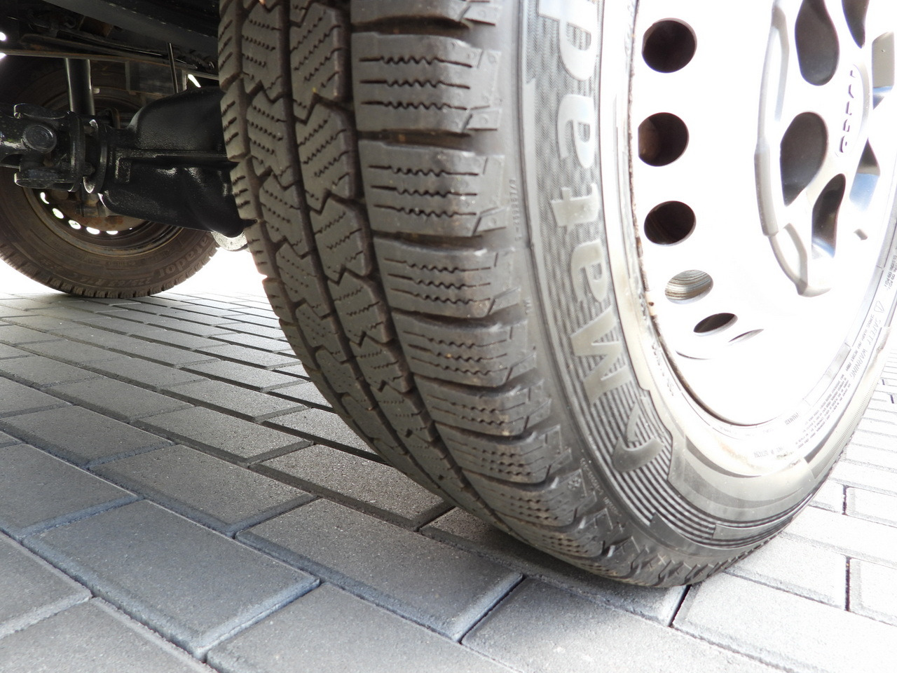 Open body delivery van IVECO DAILY 35S16 STAKE BODY 10 PALLETS CRUISE CONTROL AIR CONDITIONING  160HP: picture 21