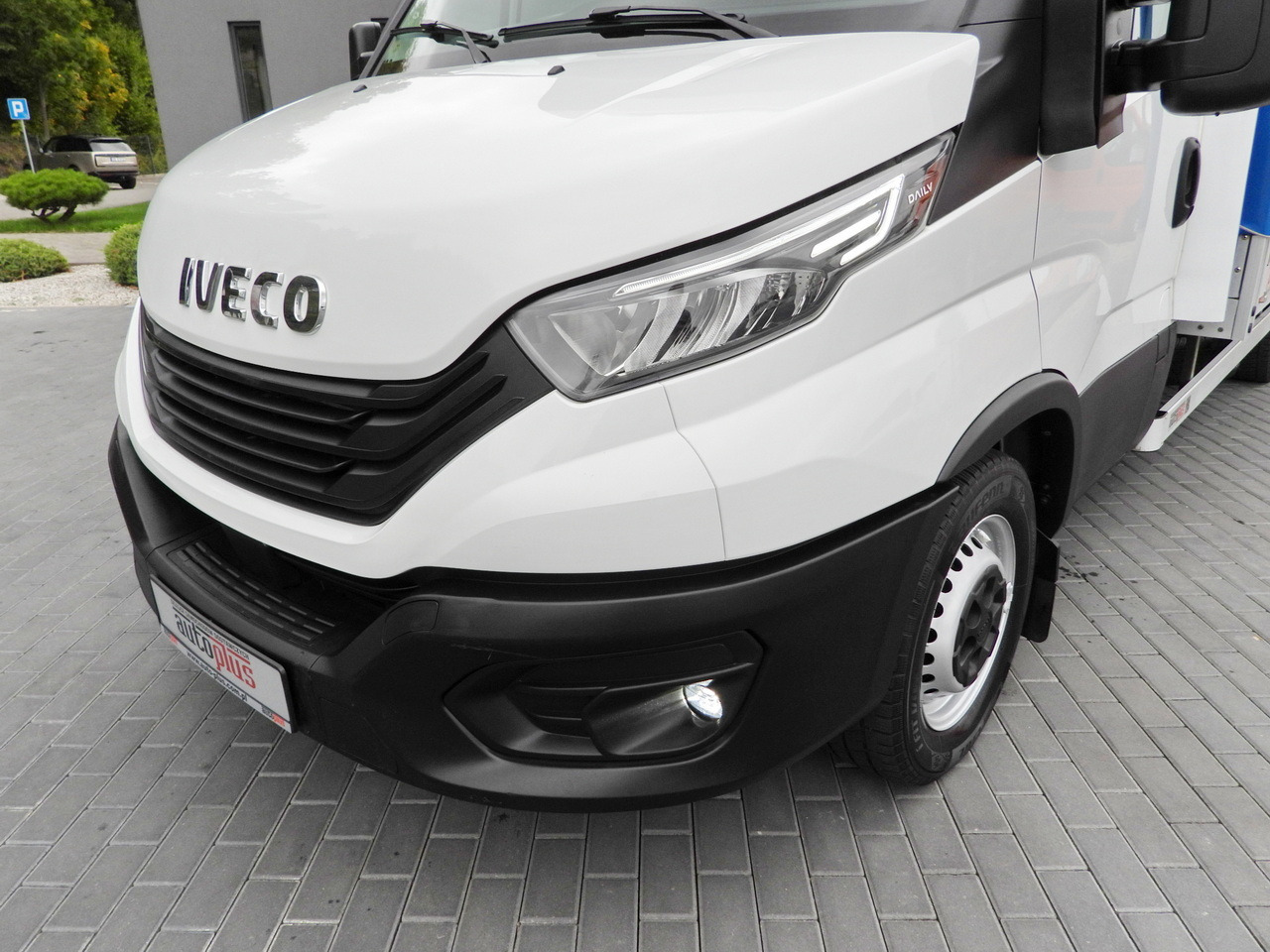 Curtain side van IVECO DAILY 35S18 TARPAULIN LIFT 8 PALLETS WEBASTO CRUISE CONTROL LED LIGHTS AIR CONDITIONING  180HP: picture 20