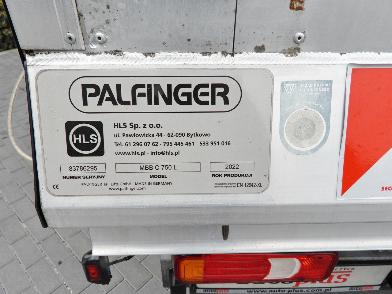 Curtain side van IVECO DAILY 35S18 TARPAULIN LIFT 8 PALLETS WEBASTO CRUISE CONTROL LED LIGHTS AIR CONDITIONING  180HP: picture 26