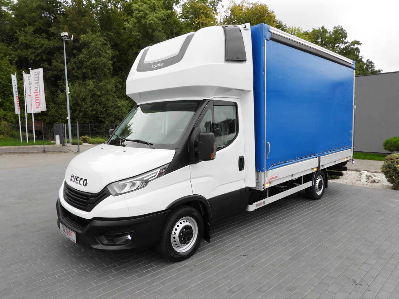 Curtain side van IVECO DAILY 35S18 TARPAULIN LIFT 8 PALLETS WEBASTO CRUISE CONTROL LED LIGHTS AIR CONDITIONING  180HP: picture 6
