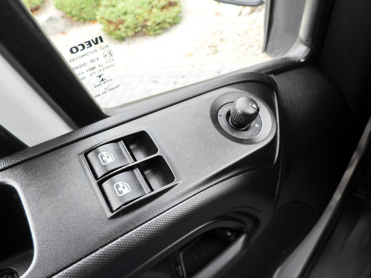 Curtain side van IVECO DAILY 35S18 TARPAULIN LIFT 8 PALLETS WEBASTO CRUISE CONTROL LED LIGHTS AIR CONDITIONING  180HP: picture 33