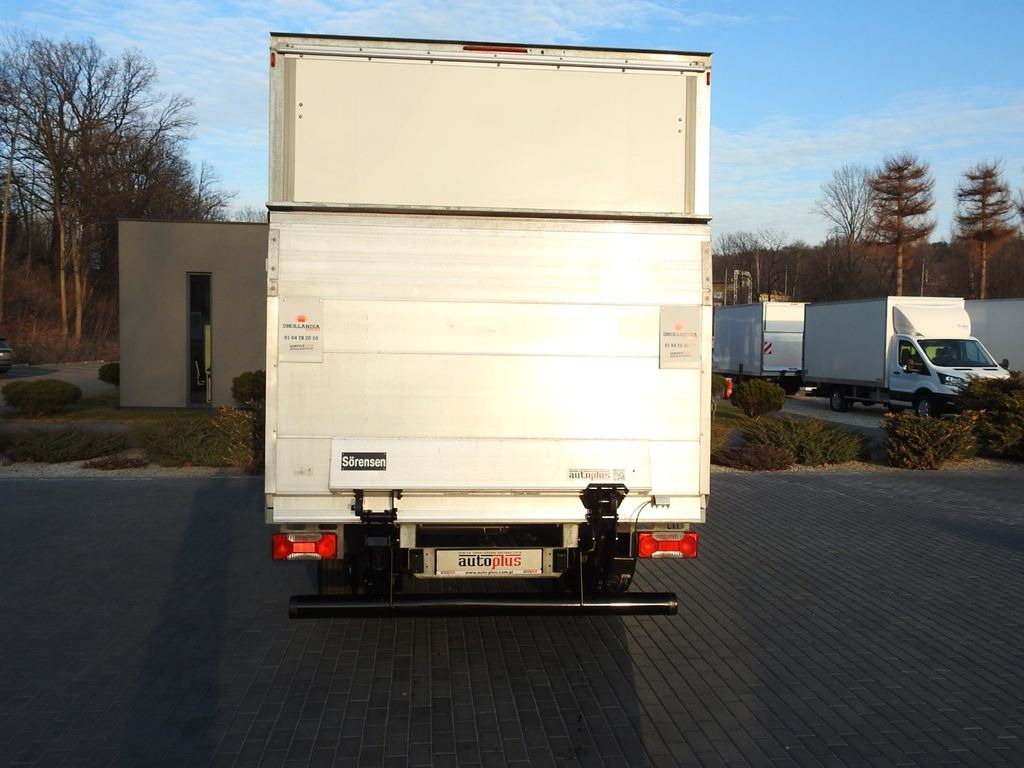 Closed box van Iveco DAILY 35S16 KOFFER AUFZUG 8 PALETTEN TEMPOMAT: picture 10