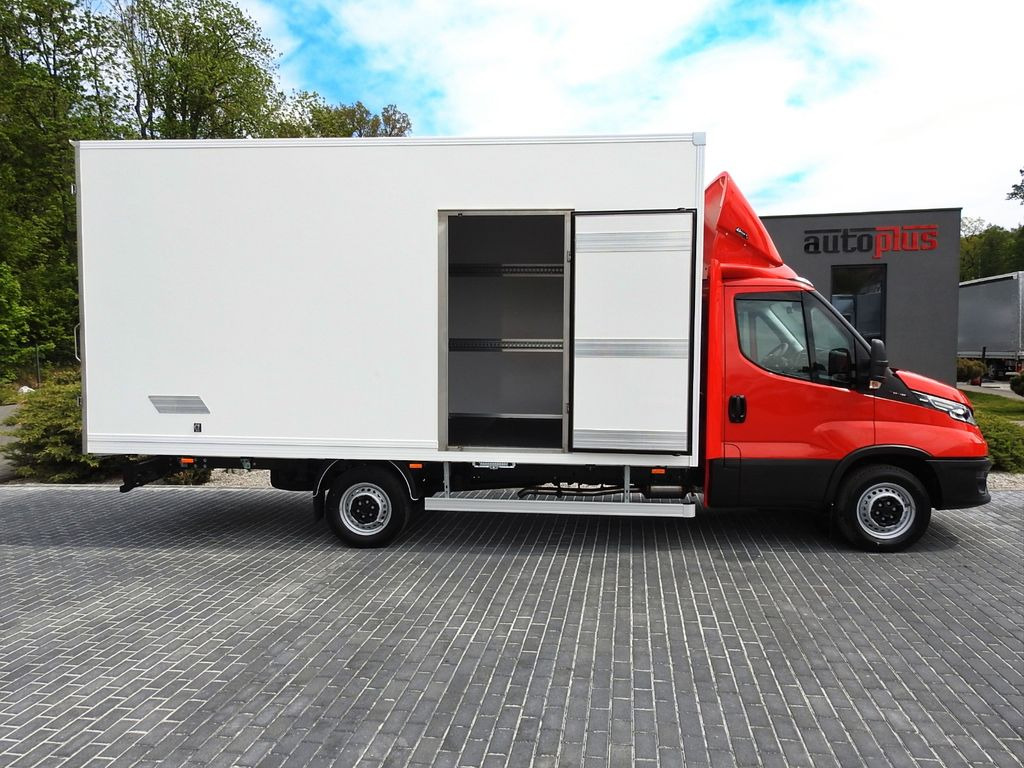 New Closed box van Iveco DAILY 35S18 NEUE KOFFER 10 PALETTEN TEMPOMAT: picture 8