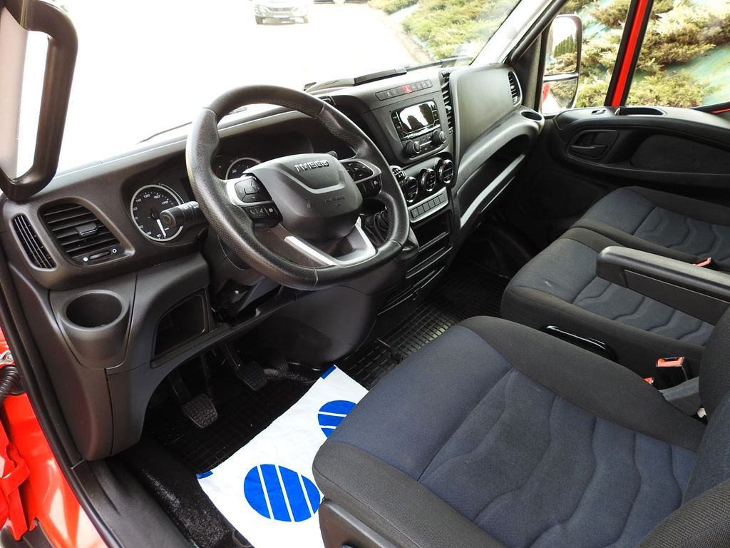 Iveco DAILY 35S18 PRITSCHE PLANE 10 PALETTEN WEBASTO - Curtain side van: picture 2 Iveco DAILY 35S18 PRITSCHE PLANE 10 PALETTEN WEBASTO - Curtain side van: picture 2