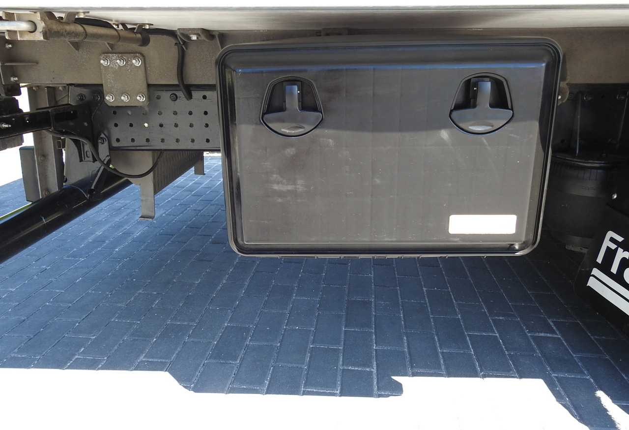 MAN TGL 10.180 REGRIGERATOR BOX -20*C 11 PALLETS POWER SUPPLY 230V AIR CONDITIONING PNEUMATICS TWIN WHEELS  180HP leasing MAN TGL 10.180 REGRIGERATOR BOX -20*C 11 PALLETS POWER SUPPLY 230V AIR CONDITIONING PNEUMATICS TWIN WHEELS  180HP: picture 28