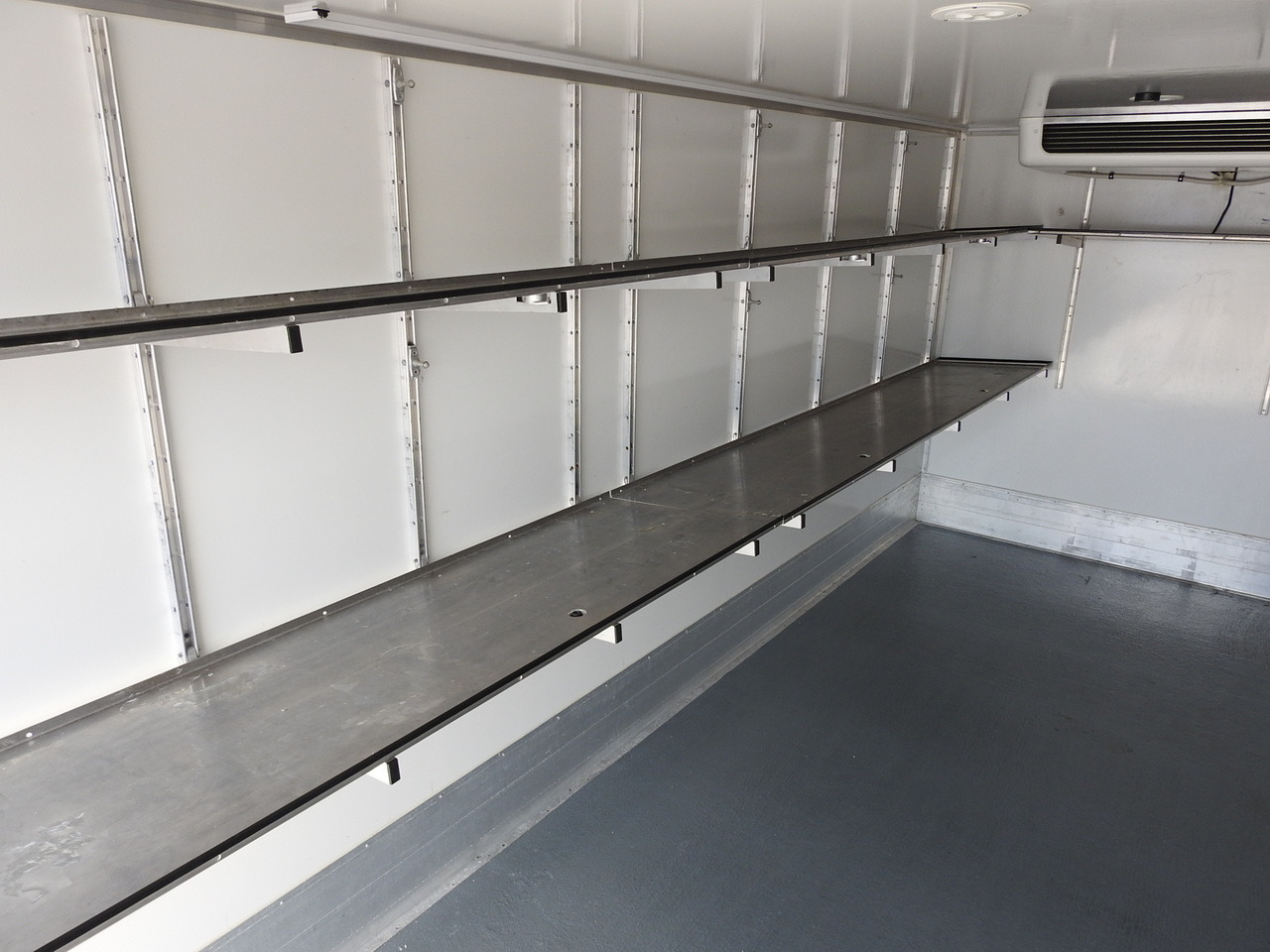 MAN TGL 10.180 REGRIGERATOR BOX -20*C 11 PALLETS POWER SUPPLY 230V AIR CONDITIONING PNEUMATICS TWIN WHEELS  180HP leasing MAN TGL 10.180 REGRIGERATOR BOX -20*C 11 PALLETS POWER SUPPLY 230V AIR CONDITIONING PNEUMATICS TWIN WHEELS  180HP: picture 27