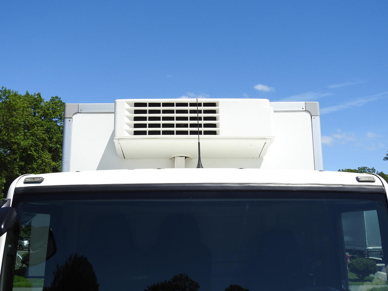 MAN TGL 10.180 REGRIGERATOR BOX -20*C 11 PALLETS POWER SUPPLY 230V AIR CONDITIONING PNEUMATICS TWIN WHEELS  180HP leasing MAN TGL 10.180 REGRIGERATOR BOX -20*C 11 PALLETS POWER SUPPLY 230V AIR CONDITIONING PNEUMATICS TWIN WHEELS  180HP: picture 16