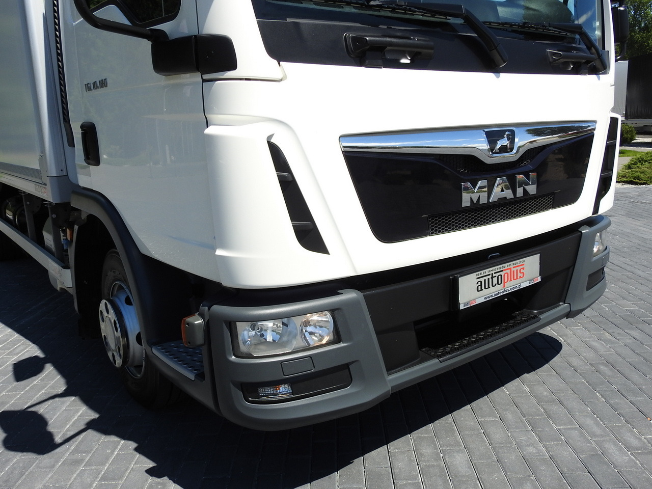 MAN TGL 10.180 REGRIGERATOR BOX -20*C 11 PALLETS POWER SUPPLY 230V AIR CONDITIONING PNEUMATICS TWIN WHEELS  180HP leasing MAN TGL 10.180 REGRIGERATOR BOX -20*C 11 PALLETS POWER SUPPLY 230V AIR CONDITIONING PNEUMATICS TWIN WHEELS  180HP: picture 19