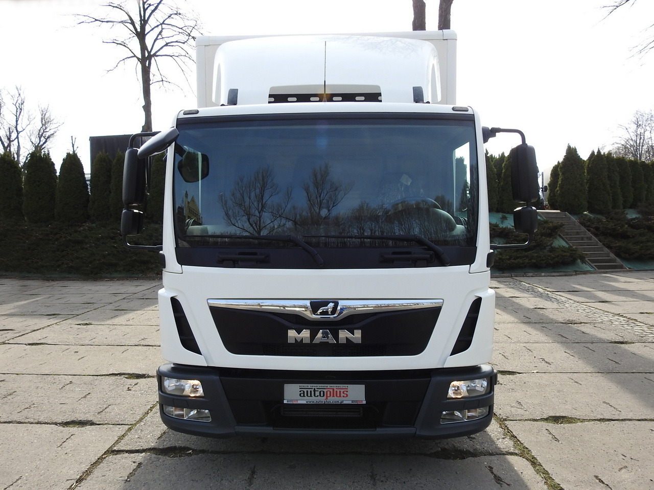 MAN TGL 8.18 BOX 16 PALLETS CRUISE CONTROL TWIN WHEELS 180HP - Closed box van: picture 5 MAN TGL 8.18 BOX 16 PALLETS CRUISE CONTROL TWIN WHEELS 180HP - Closed box van: picture 5