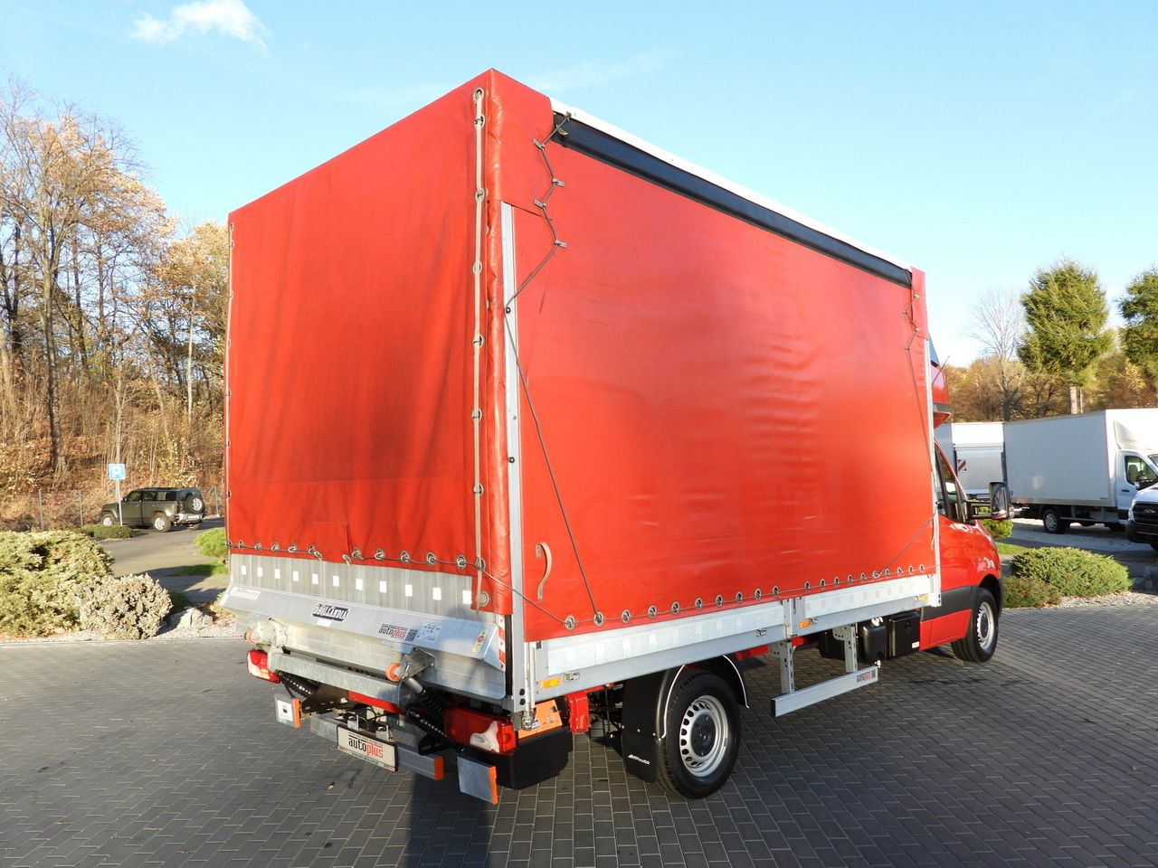 MERCEDES SPRINTER 316 TARPAULIN LIFT 8 PALLETS WEBASTO CRUISE CONTROL AIR CONDITIONING  160HP - Curtain side van: picture 3 MERCEDES SPRINTER 316 TARPAULIN LIFT 8 PALLETS WEBASTO CRUISE CONTROL AIR CONDITIONING  160HP - Curtain side van: picture 3