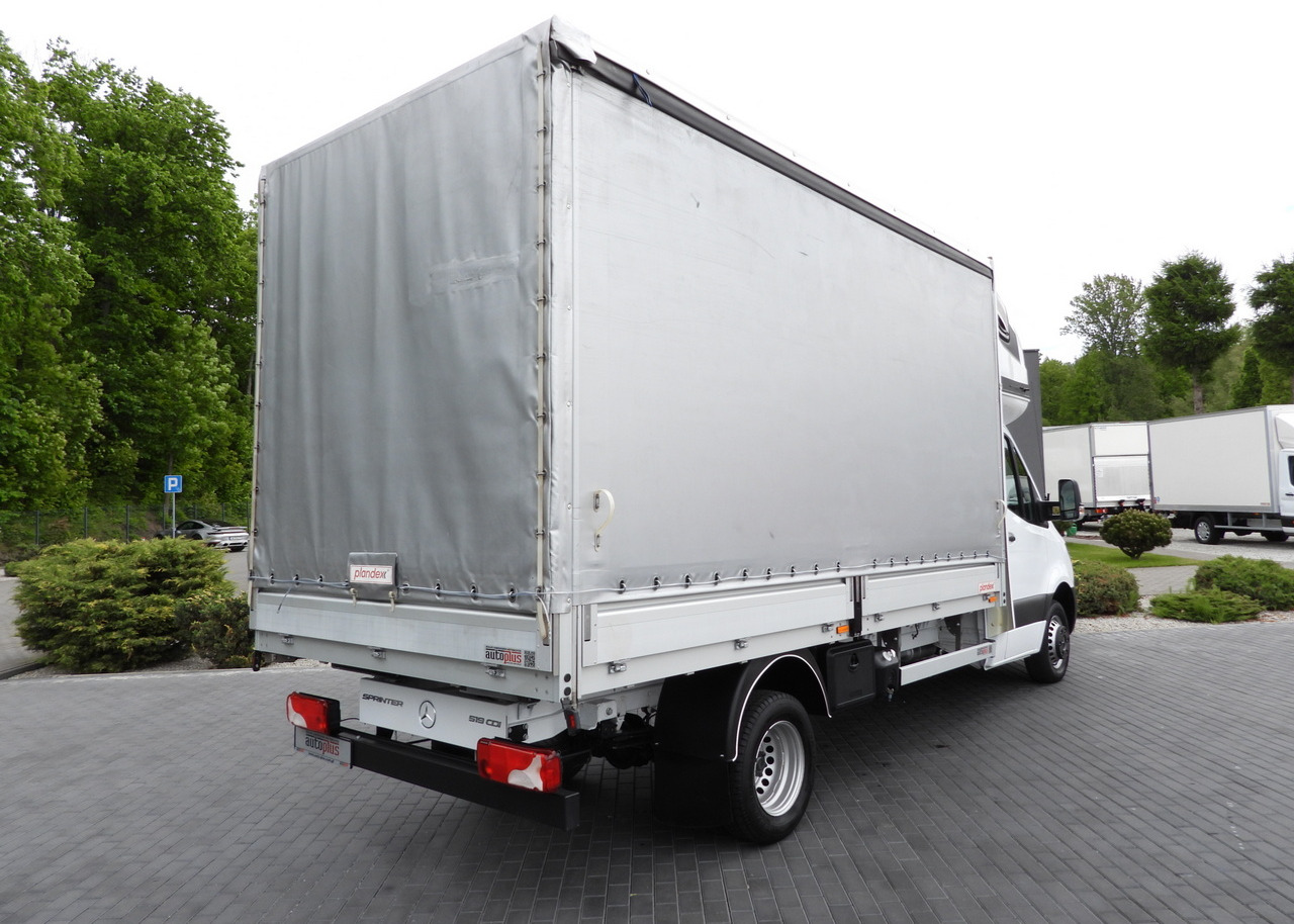 MERCEDES SPRINTER 519  TARPAULIN 8 PALLETS WEBASTO CRUISE CONTROL TWIN WHEELS AIR CONDITIONING  190HP - Curtain side van: picture 3 MERCEDES SPRINTER 519  TARPAULIN 8 PALLETS WEBASTO CRUISE CONTROL TWIN WHEELS AIR CONDITIONING  190HP - Curtain side van: picture 3