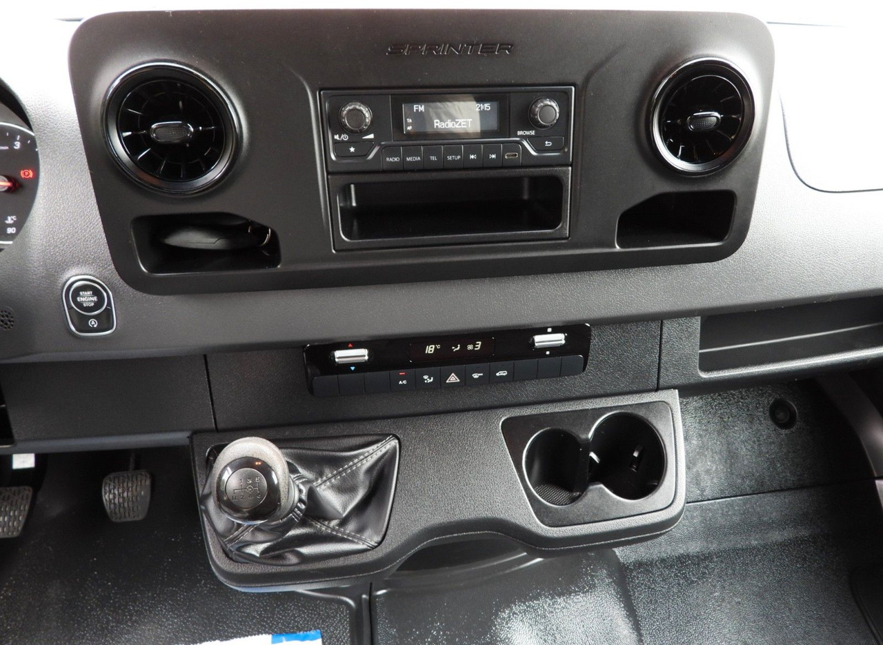 Curtain side van Mercedes-Benz SPRINTER 519  PRITSCHE PLANE 8 PALETTEN WEBASTO: picture 25
