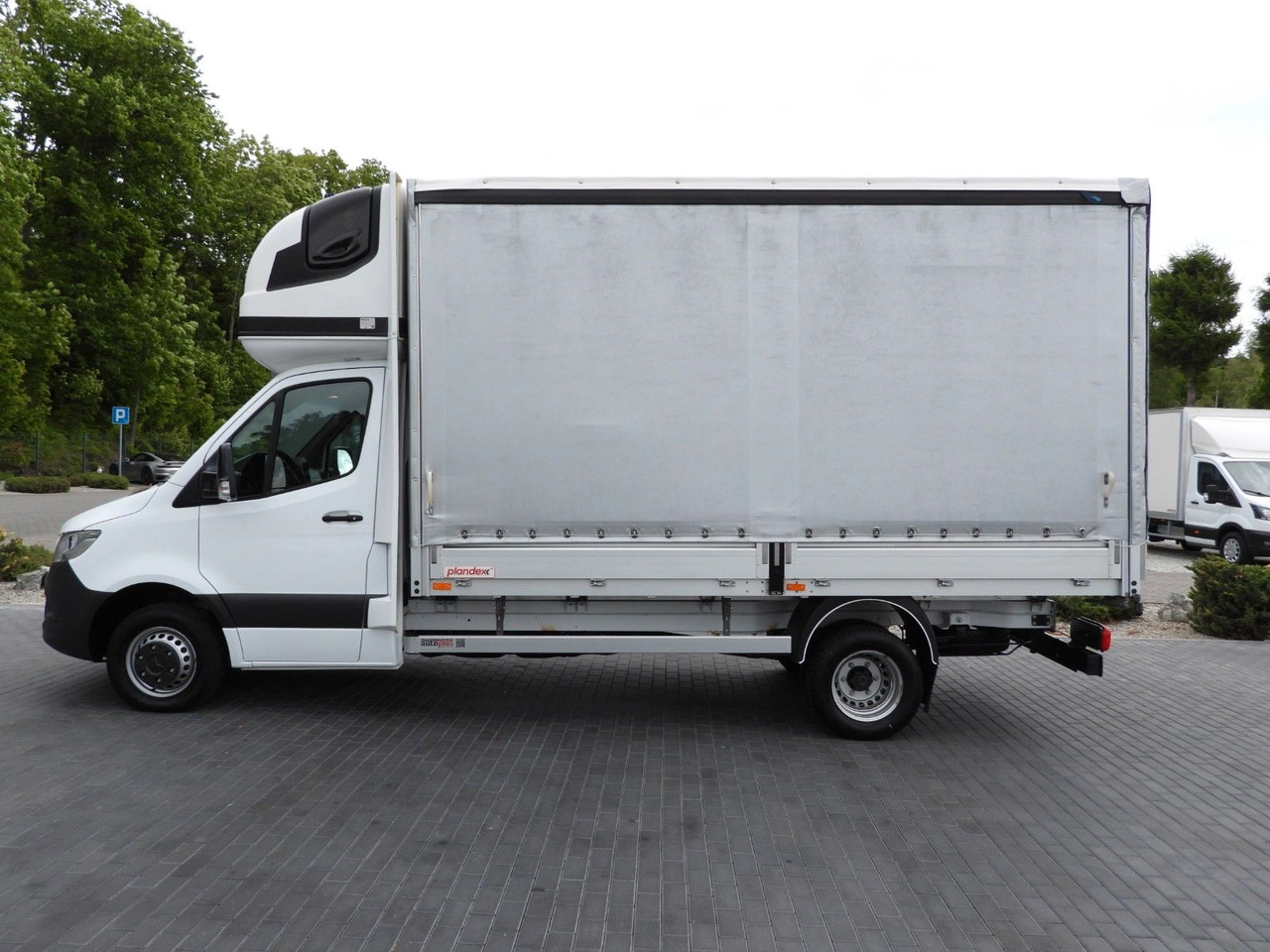 Curtain side van Mercedes-Benz SPRINTER 519  PRITSCHE PLANE 8 PALETTEN WEBASTO: picture 9