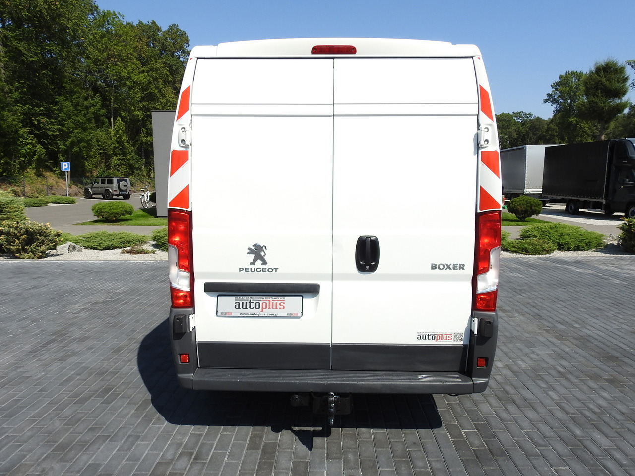 Panel van PEUGEOT BOXER BOX DELIVERY VAN 7 SEATS 110HP: picture 11 Panel van PEUGEOT BOXER BOX DELIVERY VAN 7 SEATS 110HP: picture 11