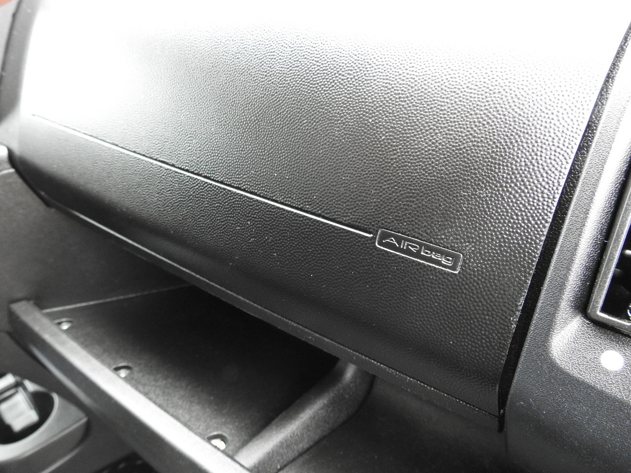 Closed box van PEUGEOT BOXER BOX LIFT 8 PALLETS CRUISE CONTROL AIR CONDITIONING  140HP: picture 36