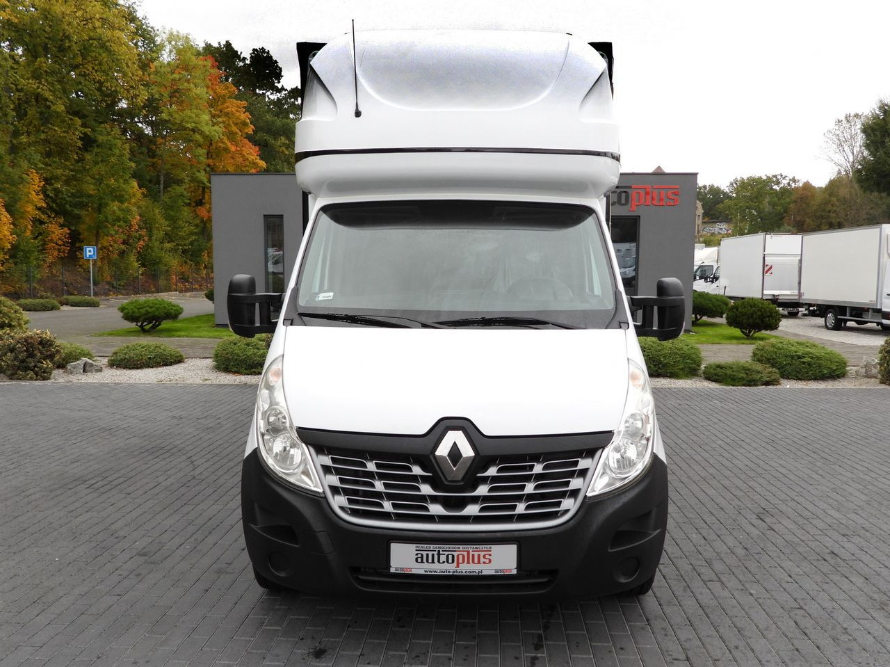 RENAULT MASTER TARPAULIN 10 PALLETS WEBASTO CRUISE CONTROL AIR CONDITIONING  170HP - Curtain side van: picture 5 RENAULT MASTER TARPAULIN 10 PALLETS WEBASTO CRUISE CONTROL AIR CONDITIONING  170HP - Curtain side van: picture 5