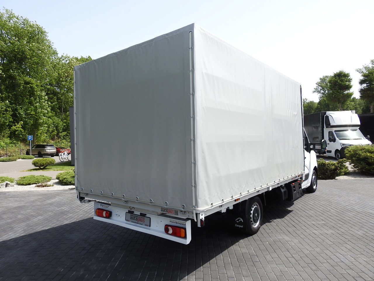 RENAULT MASTER TARPAULIN 10 PALLETS WEBASTO CRUISE CONTROL AIR CONDITIONING LED LIGHTS  165HP - Curtain side van: picture 3 RENAULT MASTER TARPAULIN 10 PALLETS WEBASTO CRUISE CONTROL AIR CONDITIONING LED LIGHTS  165HP - Curtain side van: picture 3