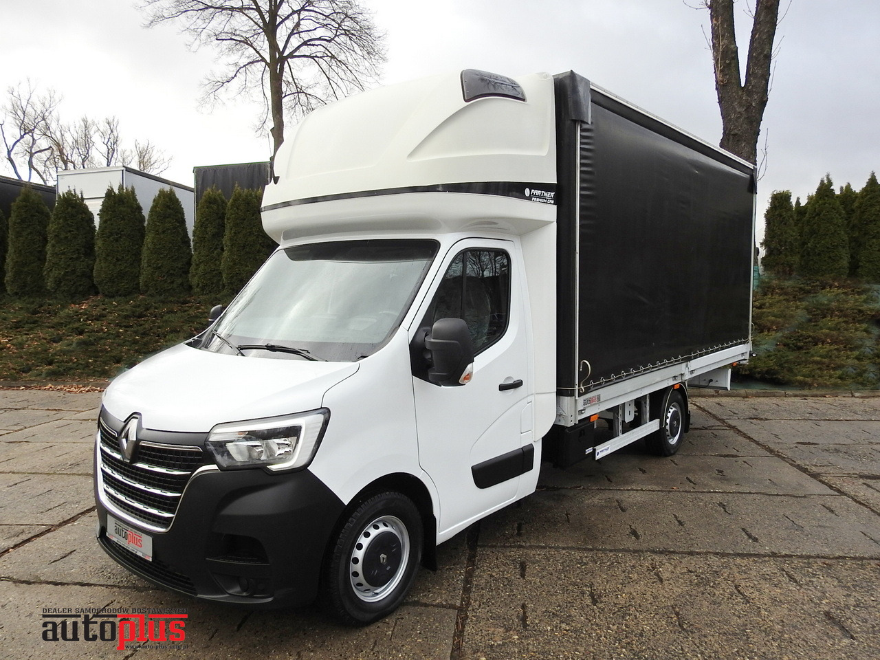 RENAULT MASTER TARPAULIN 10 PALLETS WEBASTO CRUISE CONTROL AIR CONDITIONING LED LIGHTS PNEUMATICS 165HP - Curtain side van: picture 1 RENAULT MASTER TARPAULIN 10 PALLETS WEBASTO CRUISE CONTROL AIR CONDITIONING LED LIGHTS PNEUMATICS 165HP - Curtain side van: picture 1