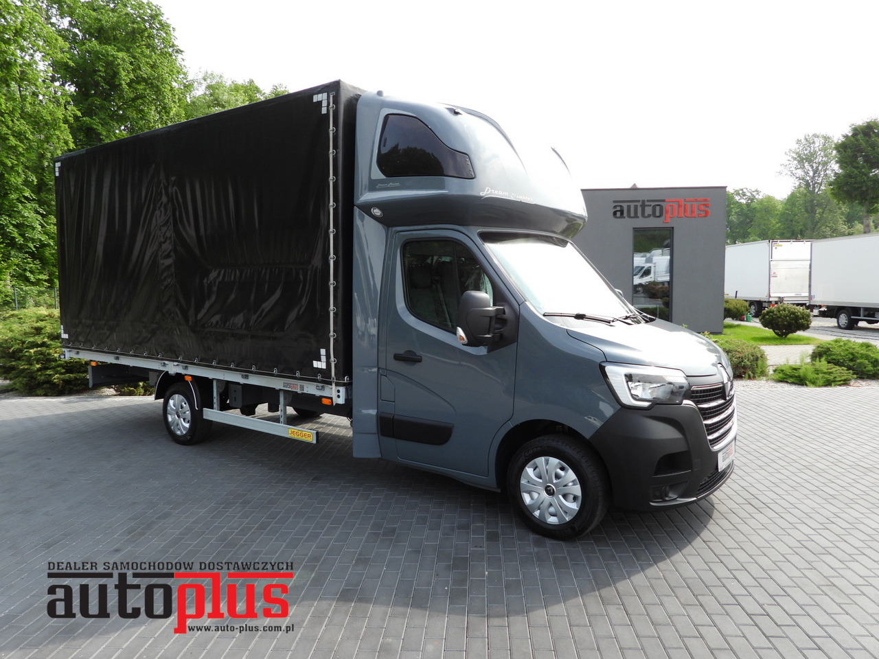 RENAULT MASTER TARPAULIN 10 PALLETS WEBASTO CRUISE CONTROL LED LIGHTS PNEUMATICS AIR CONDITIONING  165HP - Curtain side van: picture 1 RENAULT MASTER TARPAULIN 10 PALLETS WEBASTO CRUISE CONTROL LED LIGHTS PNEUMATICS AIR CONDITIONING  165HP - Curtain side van: picture 1