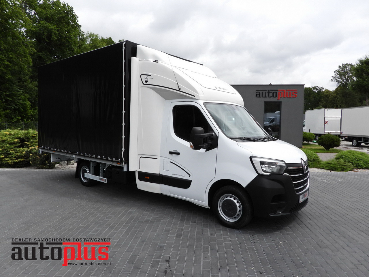 RENAULT MASTER TARPAULIN 10 PALLETS WEBASTO CRUISE CONTROL LED LIGHTS PNEUMATICS AIR CONDITIONING 165HP - Curtain side van: picture 1 RENAULT MASTER TARPAULIN 10 PALLETS WEBASTO CRUISE CONTROL LED LIGHTS PNEUMATICS AIR CONDITIONING 165HP - Curtain side van: picture 1