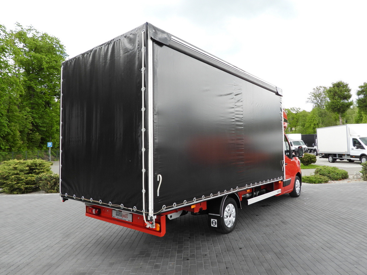 RENAULT MASTER TARPAULIN 10 PALLETS WEBASTO CRUISE CONTROL LED LIGHTS PNEUMATICS AIR CONDITIONING 165HP - Curtain side van: picture 3 RENAULT MASTER TARPAULIN 10 PALLETS WEBASTO CRUISE CONTROL LED LIGHTS PNEUMATICS AIR CONDITIONING 165HP - Curtain side van: picture 3