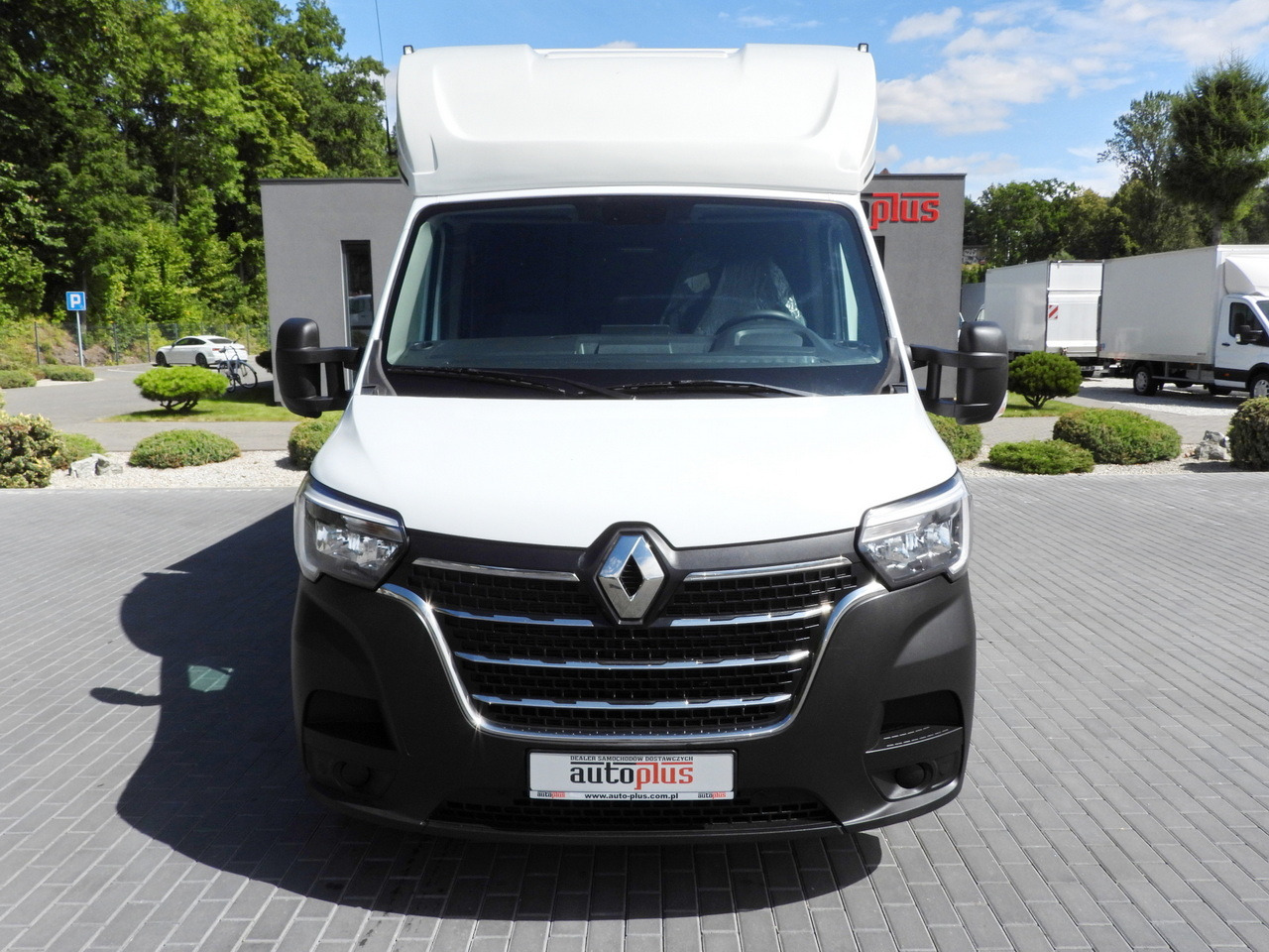 RENAULT MASTER TARPAULIN 8 PALLETS WEBASTO CRUISE CONTROL LED LIGHTS PNEUMATICS AIR CONDITIONING 165HP - Curtain side van: picture 5 RENAULT MASTER TARPAULIN 8 PALLETS WEBASTO CRUISE CONTROL LED LIGHTS PNEUMATICS AIR CONDITIONING 165HP - Curtain side van: picture 5