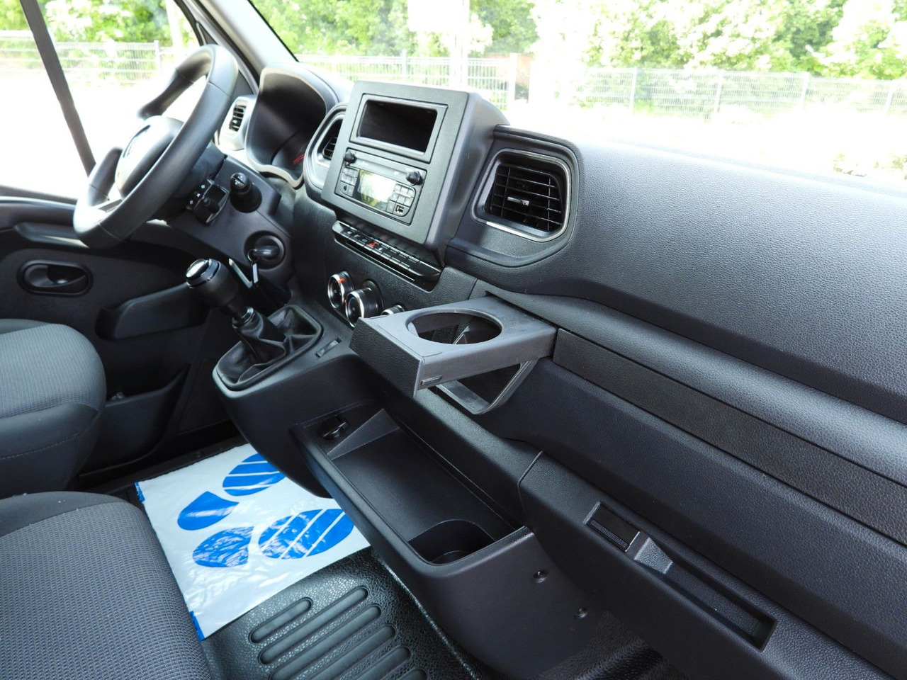 Closed box van Renault MASTER  KOFFER AUFZUG 8 PALETTEN TEMPOMAT LED: picture 30