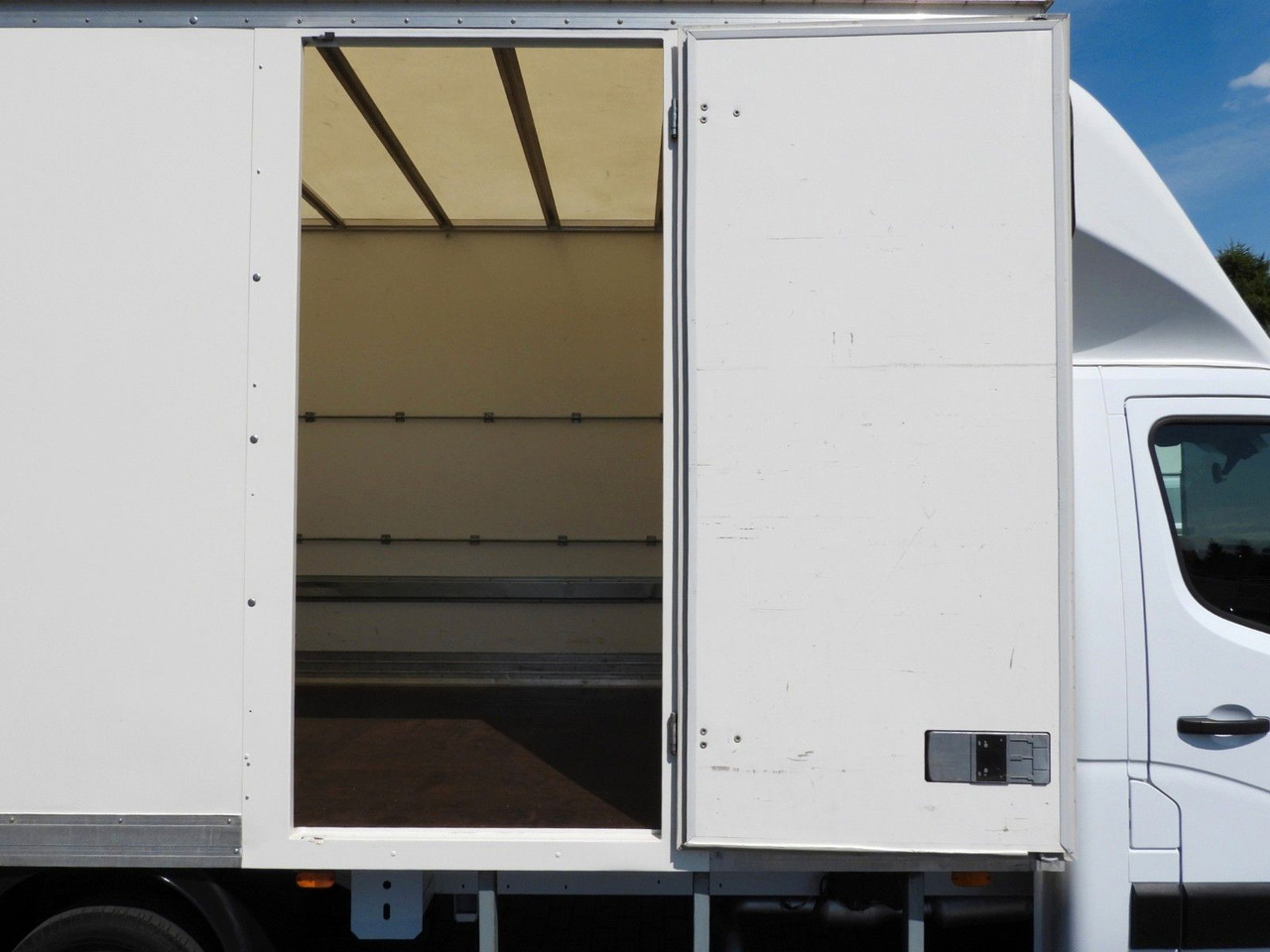 New Closed box van Renault MASTER  KOFFER AUFZUG 8 PALETTEN TEMPOMAT NAVI: picture 21