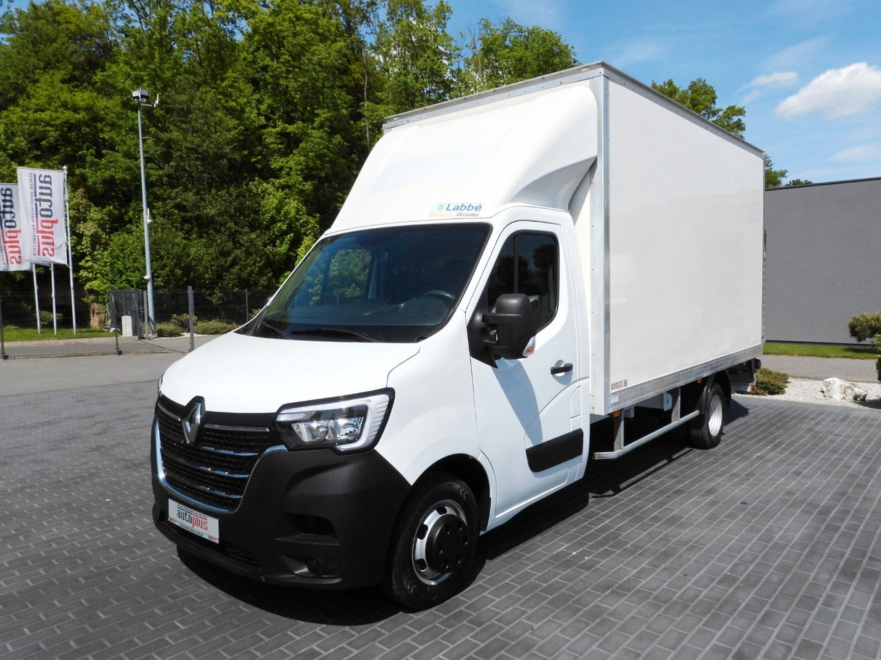 New Closed box van Renault MASTER  KOFFER AUFZUG 8 PALETTEN TEMPOMAT NAVI: picture 6