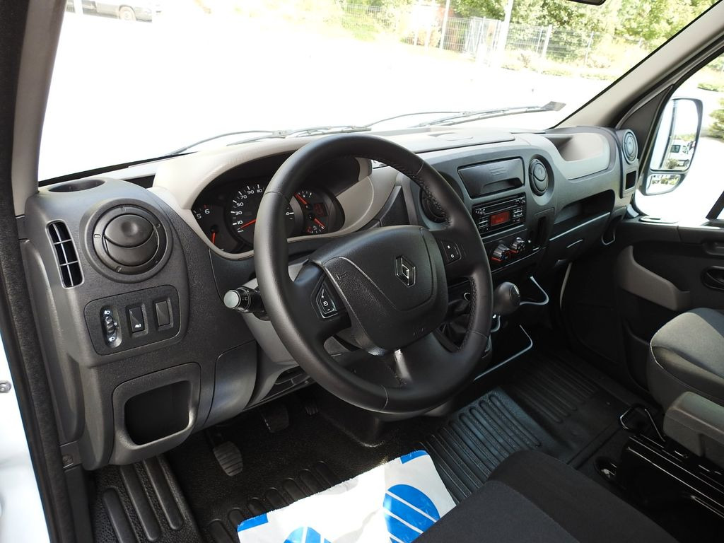 Renault MASTER PRITSCHE PLANE 8 PALETTEN TEMPOMAT - Curtain side van, Combi van: picture 2 Renault MASTER PRITSCHE PLANE 8 PALETTEN TEMPOMAT - Curtain side van, Combi van: picture 2