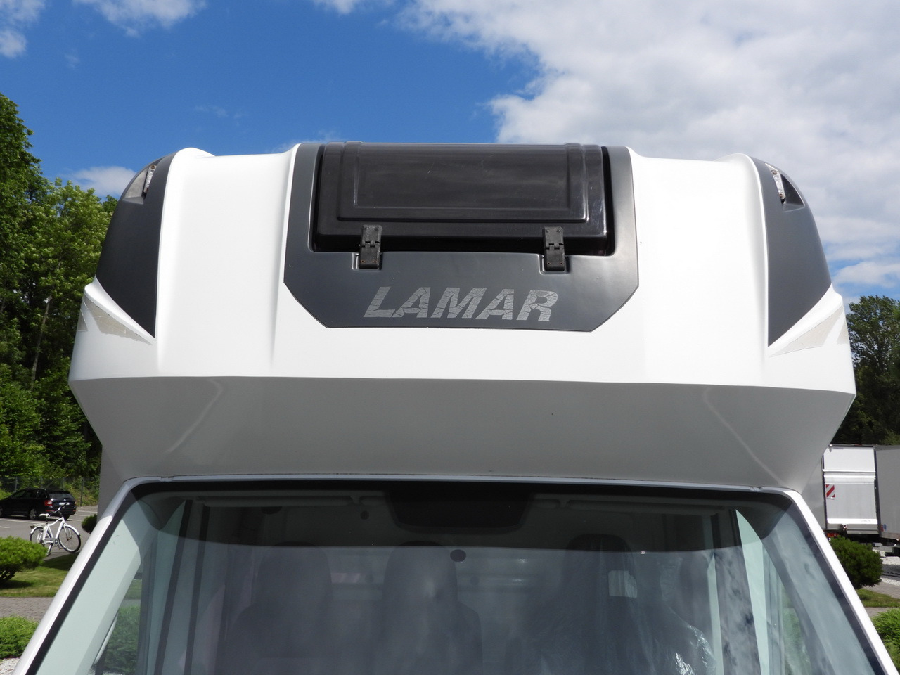 Curtain side van VOLKSWAGEN CRAFTER TARPAULIN 10 PALLETS WEBASTO CRUISE CONTROL AIR CONDITIONING 180HP: picture 25 Curtain side van VOLKSWAGEN CRAFTER TARPAULIN 10 PALLETS WEBASTO CRUISE CONTROL AIR CONDITIONING 180HP: picture 25