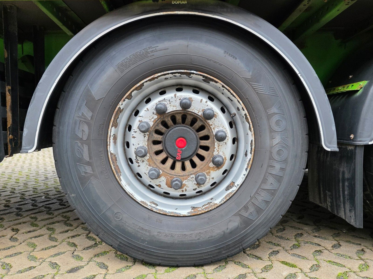 Curtainsider semi-trailer Berger SAPL 24 / Coilmulde / EDSCHA: picture 44 Curtainsider semi-trailer Berger SAPL 24 / Coilmulde / EDSCHA: picture 44