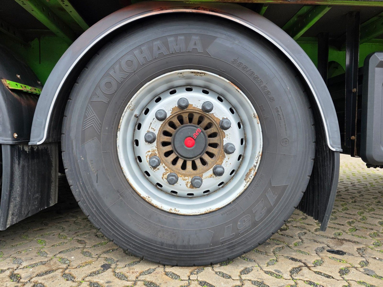 Curtainsider semi-trailer Berger SAPL 24 / Coilmulde / EDSCHA: picture 36 Curtainsider semi-trailer Berger SAPL 24 / Coilmulde / EDSCHA: picture 36