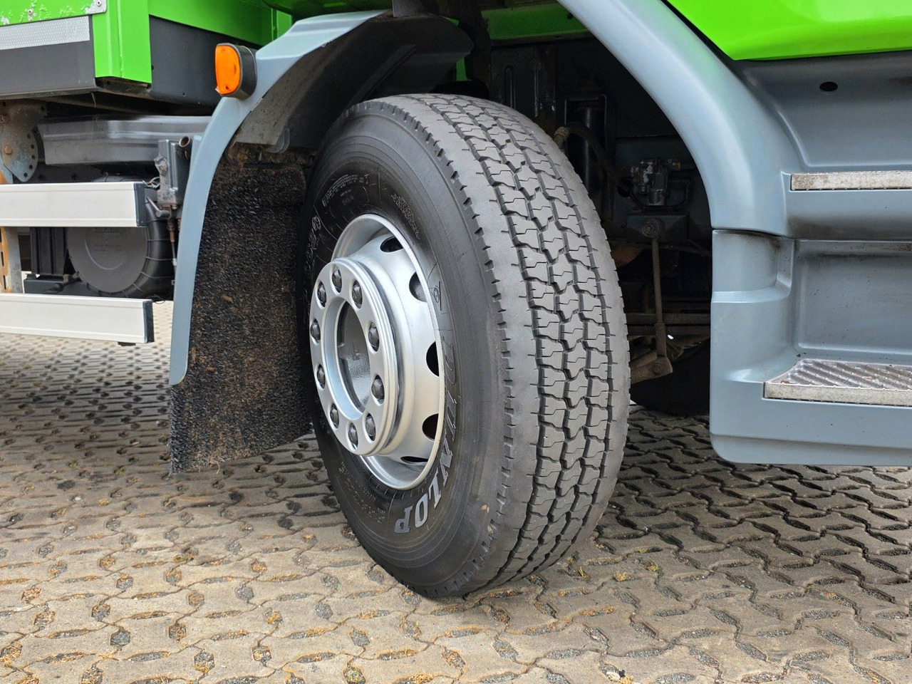 Curtain side truck DAF FA LF 55.300 / Ladebordwand + Kofferseite: picture 28 Curtain side truck DAF FA LF 55.300 / Ladebordwand + Kofferseite: picture 28