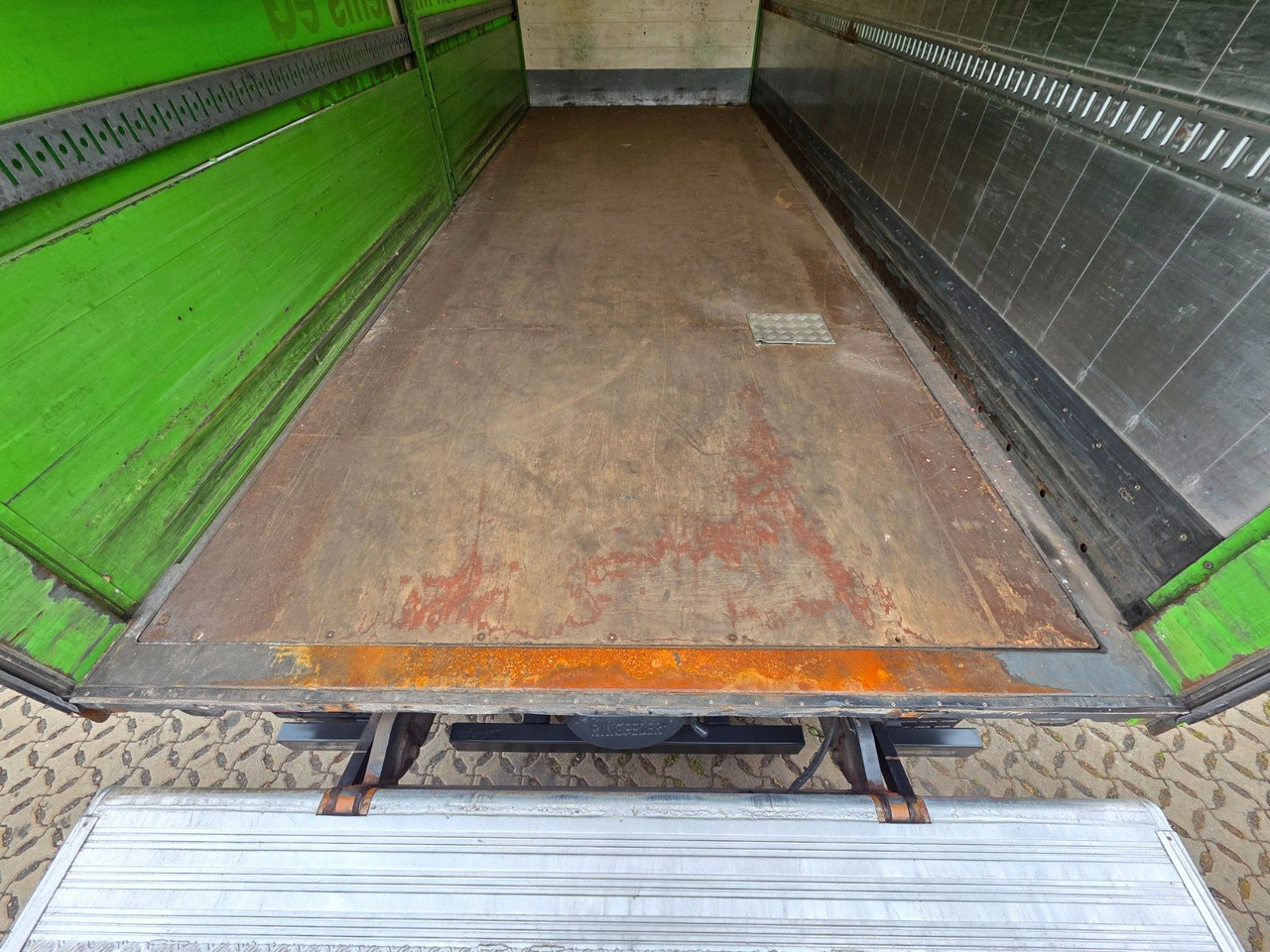 Curtain side truck DAF FA LF 55.300 / Ladebordwand + Kofferseite: picture 12 Curtain side truck DAF FA LF 55.300 / Ladebordwand + Kofferseite: picture 12