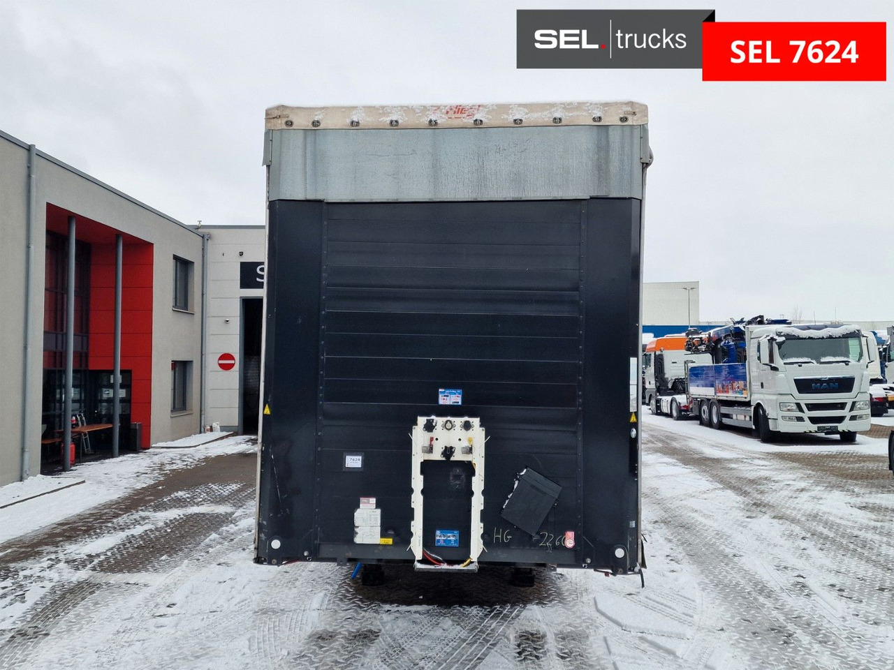 Fliegl SZS320 / Hubdach / EDSCHA / Mega - Curtainsider semi-trailer: picture 2 Fliegl SZS320 / Hubdach / EDSCHA / Mega - Curtainsider semi-trailer: picture 2