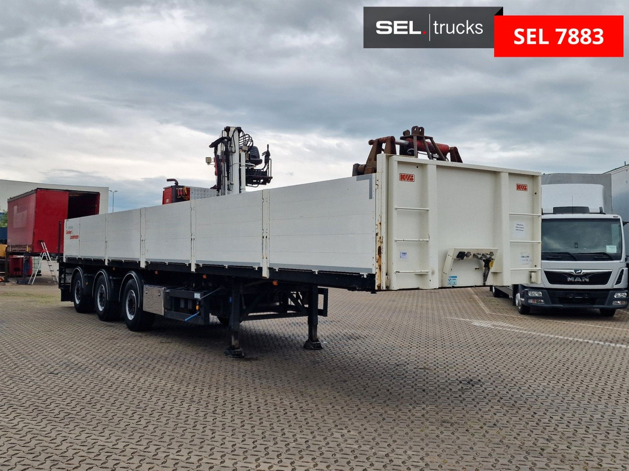 KWB P-393-STI-R1 / Rollkran / Kennis / Lenkachse - Dropside/ Flatbed semi-trailer: picture 3 KWB P-393-STI-R1 / Rollkran / Kennis / Lenkachse - Dropside/ Flatbed semi-trailer: picture 3
