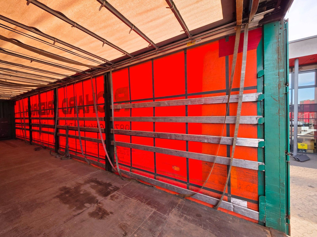 Curtainsider semi-trailer Krone SD / Palettenkasten / Liftachse: picture 14