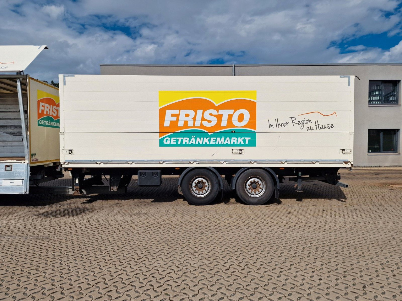Beverage truck Mercedes-Benz Actros 2543 / Retarder / Lenkachse / Liftachse: picture 28