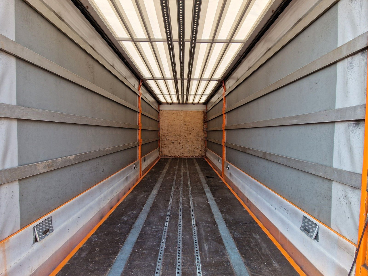 Curtain side truck Mercedes-Benz Actros 2548 / Retarder / Euro 6E / Aluklappen: picture 28