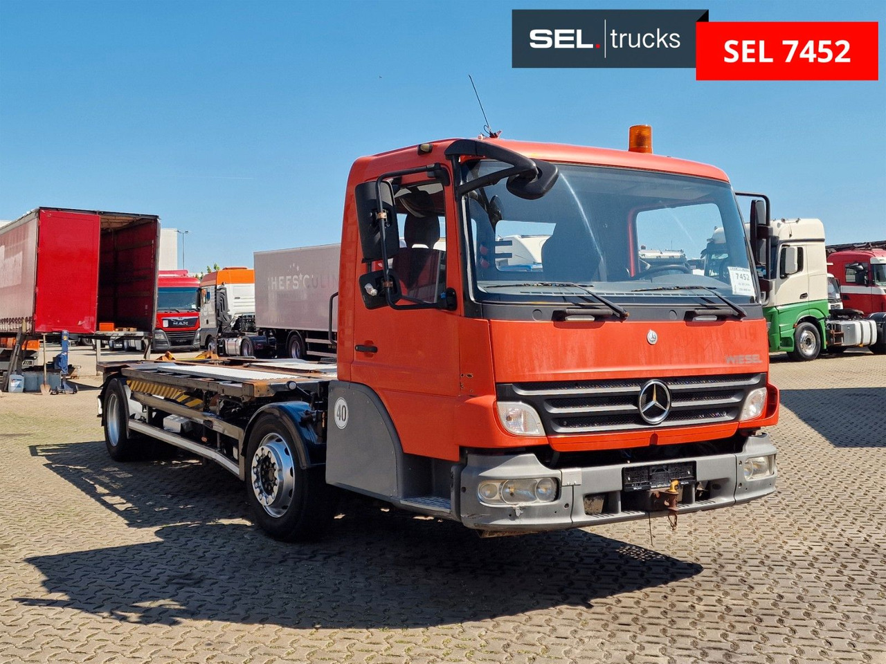 Mercedes-Benz KAMAG WBH 25 / Umsetzer / Wiesel / Rangierer - Container transporter/ Swap body truck: picture 3 Mercedes-Benz KAMAG WBH 25 / Umsetzer / Wiesel / Rangierer - Container transporter/ Swap body truck: picture 3