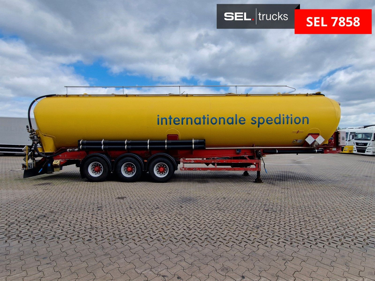 Spitzer K 2766 CAL GGVS / Kippsilo / 66m3 / ADR AT - Silo semi-trailer: picture 4 Spitzer K 2766 CAL GGVS / Kippsilo / 66m3 / ADR AT - Silo semi-trailer: picture 4