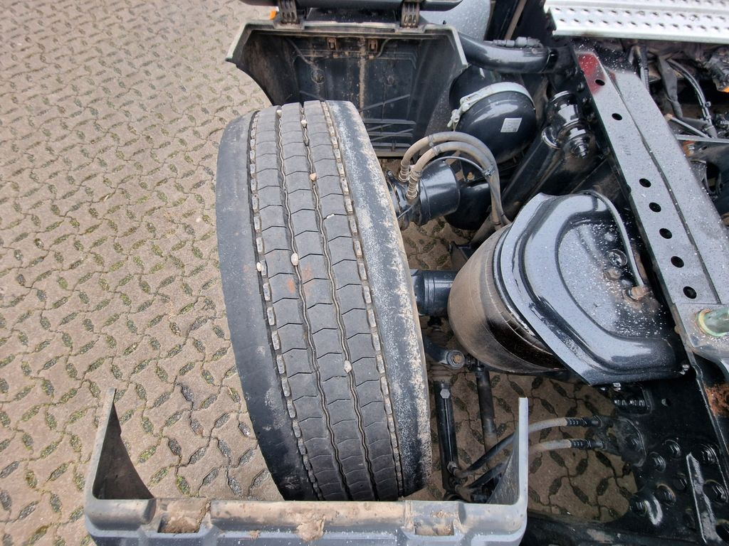 Tractor truck MAN TGS 26.510 6x2/4 BL SA / ZF Intarder / Lenkachse: picture 27