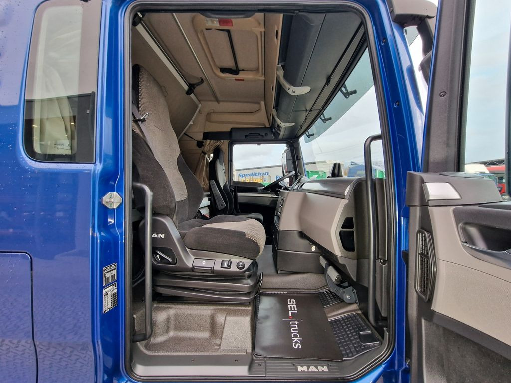 Tractor truck MAN TGX 18.460 4X2 BLS  / Retarder / Standklima: picture 17