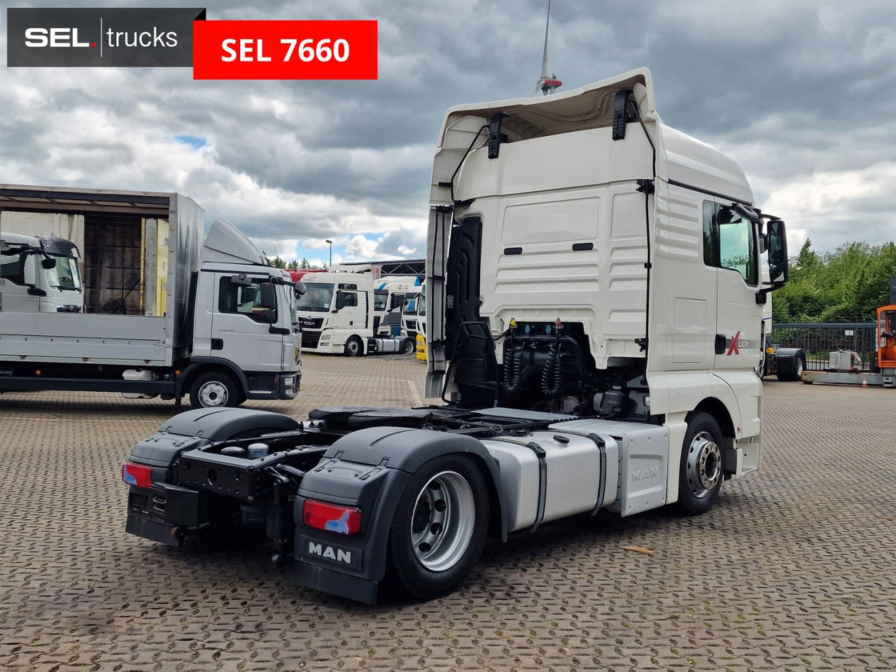 MAN TGX 18.460 4X2 LLS-U / Retarder / 2 Tanks - Tractor truck: picture 5 MAN TGX 18.460 4X2 LLS-U / Retarder / 2 Tanks - Tractor truck: picture 5