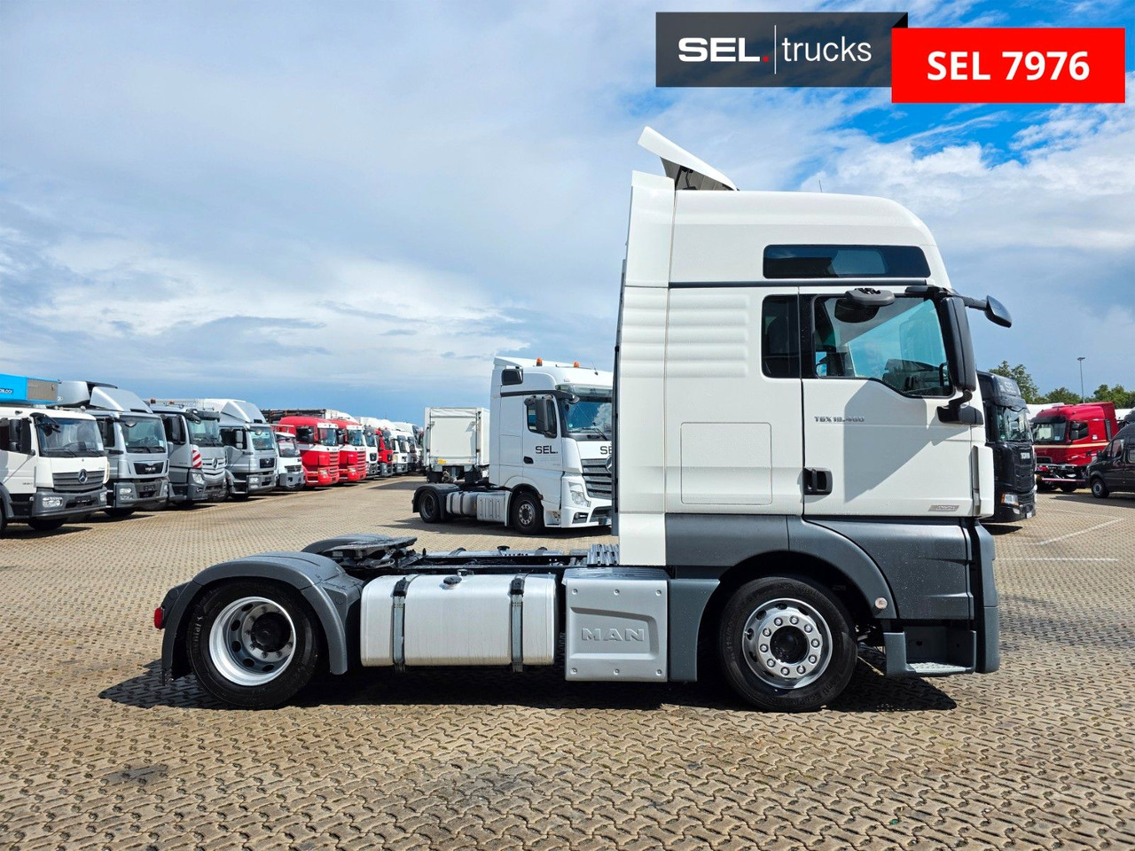 MAN TGX 18.460 4x2 LLS-U / Retarder / NaviLavandino - Tractor truck: picture 4 MAN TGX 18.460 4x2 LLS-U / Retarder / NaviLavandino - Tractor truck: picture 4