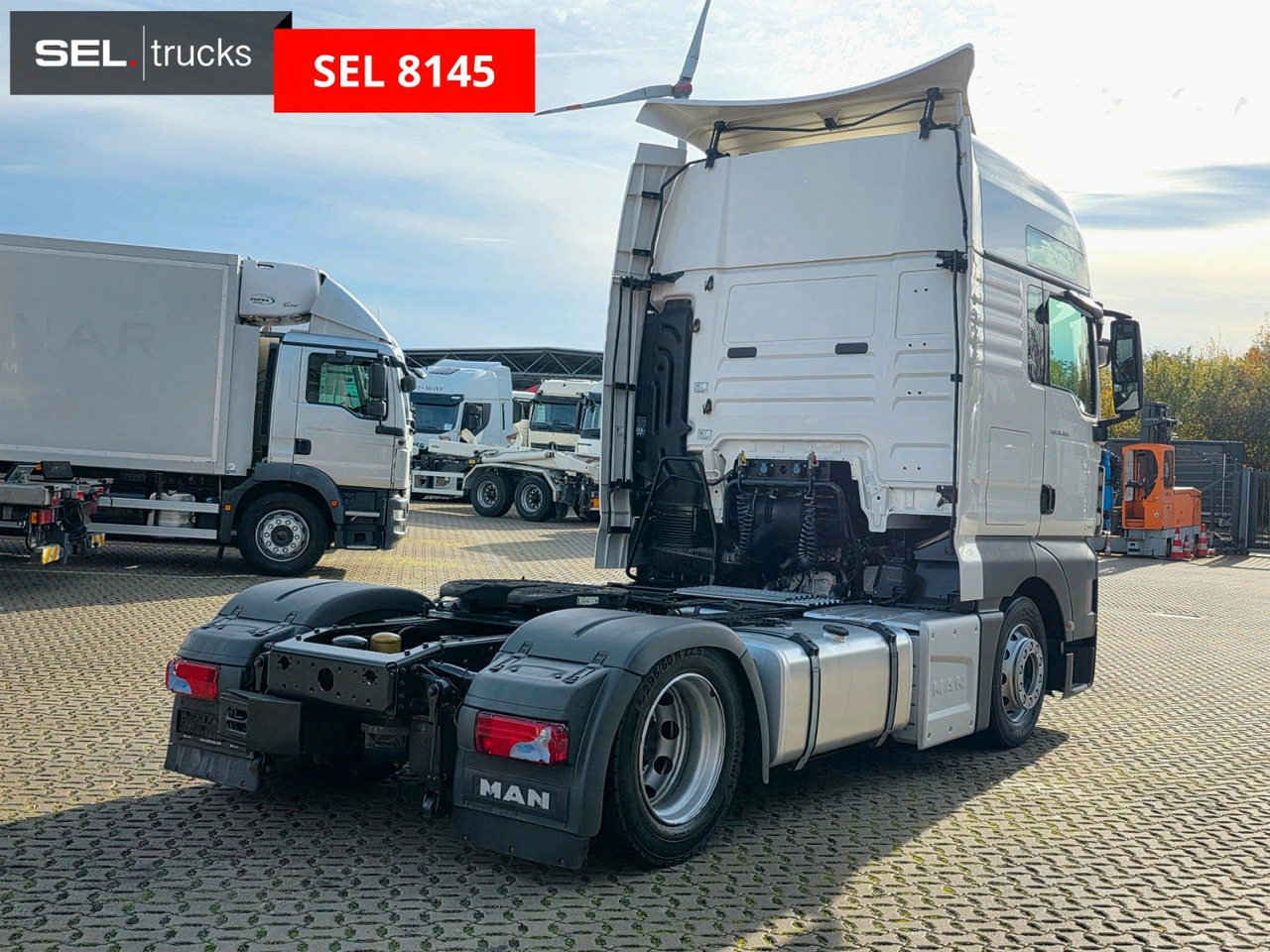 MAN TGX 18.460 LLS-U / Retarder / 2 Tanks - Tractor truck: picture 5 MAN TGX 18.460 LLS-U / Retarder / 2 Tanks - Tractor truck: picture 5