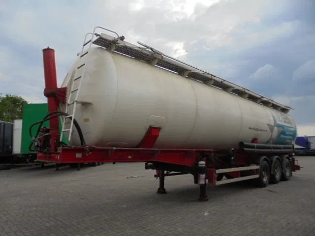 Benalu GRUPO GARVIVES SAL 60000L - Tanker semi-trailer: picture 1 Benalu GRUPO GARVIVES SAL 60000L - Tanker semi-trailer: picture 1